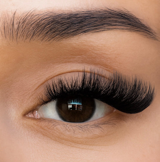 🔥 The Extra Girl Lashes