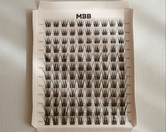 🌸 The Clean Girl Lashes